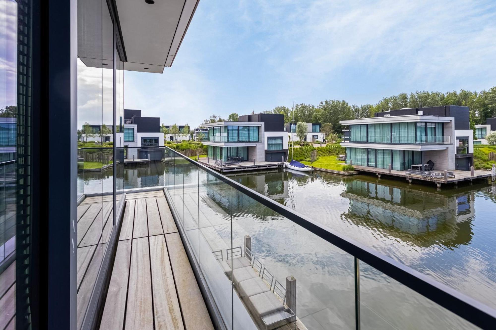 Lake House With Dock At Lake Veere, Zeeland Arnemuiden Ngoại thất bức ảnh